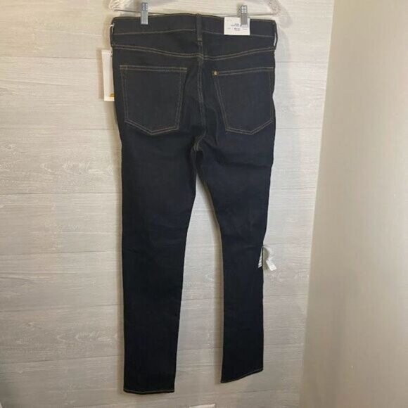 Men's Classic 5-Pocket Skinny Fit‎ Jeans NWT - Picture 5 of 6